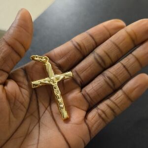 Unisex Bold Gold Cross Pendant